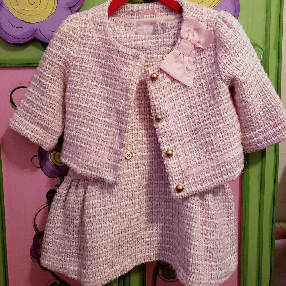 Janie and Jack set